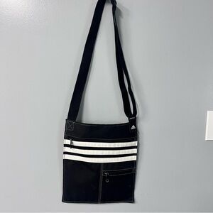 vintage y2k adidas‎ flat crossover messenger bag black 3 stripe adjustable